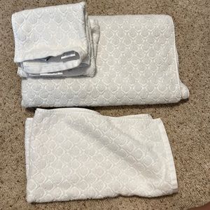 Bath towels